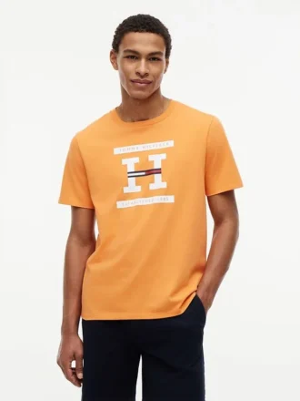 HロゴTシャツ