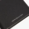 レザー製二つ折り財布