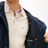 撥水加工の折りたたみ可能フード付きジャケット 撥水加工の折りたたみ可能フード付きジャケット