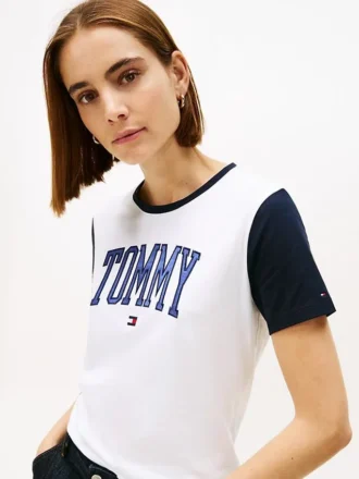 バーシティ トミー ロゴ リンガーTシャツ