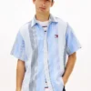 Tommy Jeans リラックス ストライプ ドビーシャツ Tommy Jeans リラックス ストライプ ドビーシャツ