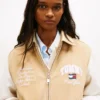 Tommy Jeans スエード・バーシティ・ジャケット