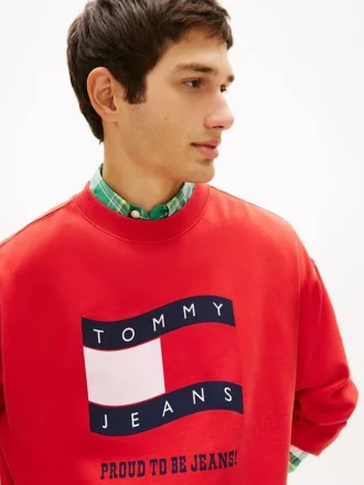 Tommy Jeans ウェービー・フラッグ・ロゴ スウェットシャツ