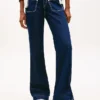 Tommy Jeans ローライズ ブーツカット ポケットジーンズ Tommy Jeans ローライズ ブーツカット ポケットジーンズ