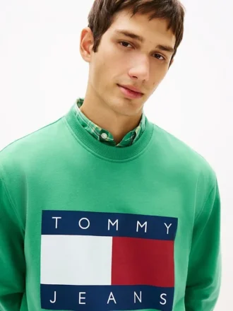 Tommy Jeans ビッグ・フラッグ・ロゴ スウェットシャツ