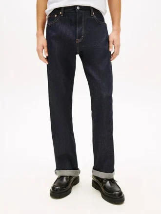 Tommy Jeans レギュラーストレートジーンズ Tommy Jeans レギュラーストレートジーンズ
