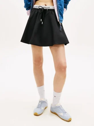 Tommy Jeans ロゴテープ ミニスカート
