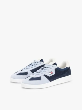Tommy Jeans スエード スケータースニーカー