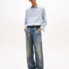 Tommy Jeans チェーンプリント リラックスジーンズ Tommy Jeans チェーンプリント リラックスジーンズ