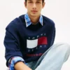 Tommy Jeans ウェービー・フラッグ・ロゴ スウェットシャツ Tommy Jeans ウェービー・フラッグ・ロゴ スウェットシャツ