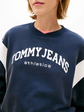 Tommy Jeans アスレチックス ボクシースウェットシャツ
