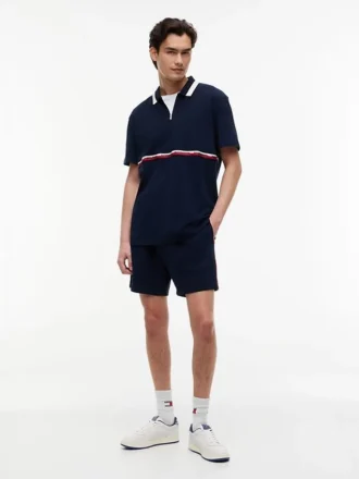 Tommy Jeans リラックス クォータージップ ポロシャツ
