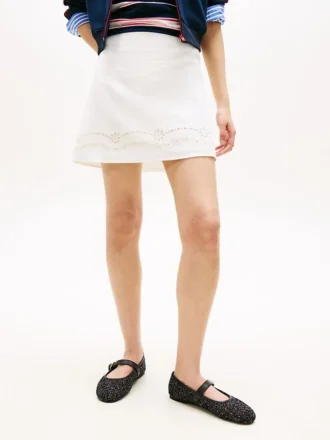 Tommy Jeans 刺繍入りミニスカート