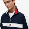 Tommy Jeans カラーブロック クォータージップ Tommy Jeans カラーブロック クォータージップ