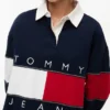 Tommy Jeans オーバーサイズフィット フラッグ ラグビー