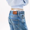 Tommy Jeans フェイド加工 リラックスストレートジーンズ Tommy Jeans フェイド加工 リラックスストレートジーンズ