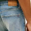 Tommy Jeans ディストレスド・ブーツカット・ジーンズ Tommy Jeans ディストレスド・ブーツカット・ジーンズ