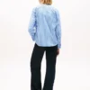 Tommy Jeans ストライプ ポプリンシャツ Tommy Jeans ストライプ ポプリンシャツ