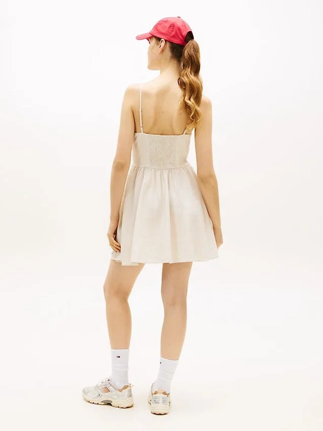 Tommy Jeans リネン混紡 スケータードレス Tommy Jeans リネン混紡 スケータードレス