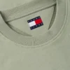 Tommy Jeans ロゴ スエード調スウェットシャツ Tommy Jeans ロゴ スエード調スウェットシャツ
