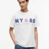 Tommy Jeans リラックスフィット NY 85 Tシャツ Tommy Jeans リラックスフィット NY 85 Tシャツ