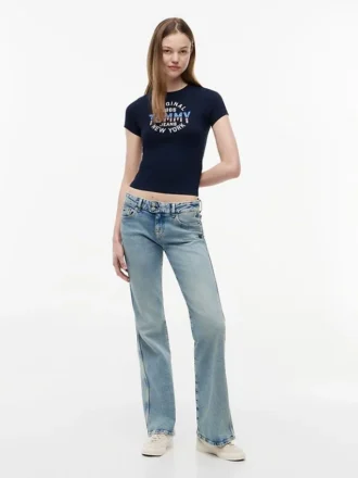 Tommy Jeans レトロNYロゴTシャツ