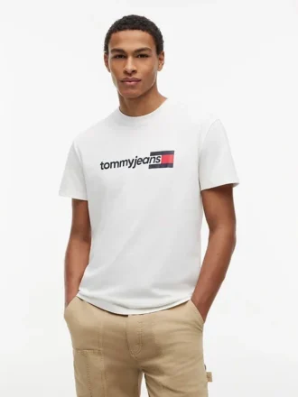 Tommy Jeans ロゴTシャツ