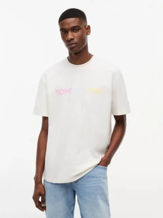 Tommy Jeans グラデーションロゴTシャツ