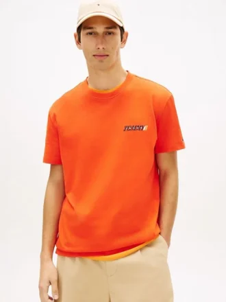 Tommy Jeans バックロゴTシャツ