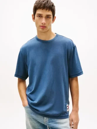 Tommy Jeans ウェービー・フラッグ Tシャツ