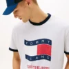 Tommy Jeans ウェイビー・フラッグ・リンガーTシャツ