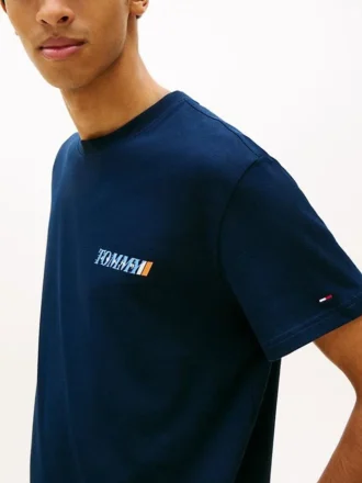 Tommy Jeans バックロゴTシャツ
