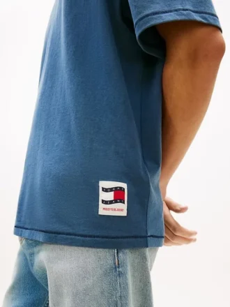 Tommy Jeans ウェービー・フラッグ Tシャツ
