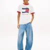 Tommy Jeans ウェービー・フラッグ・リンガーTシャツ