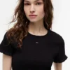 Tommy Jeans スリムフィット シャーリングTシャツ