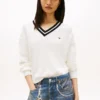 Tommy Jeans リラックスフィット Vネックセーター Tommy Jeans リラックスフィット Vネックセーター