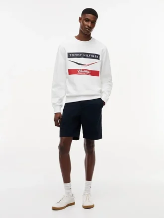 Tommy x Cadillac F1® Team シェブロン スウェットシャツ