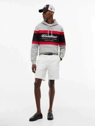 Tommy x Cadillac F1® Team スクリプト フーディー