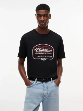 Tommy x Cadillac F1® Team グローブ Tシャツ