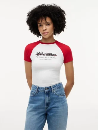 Tommy x Cadillac F1® Team ラグランTシャツ