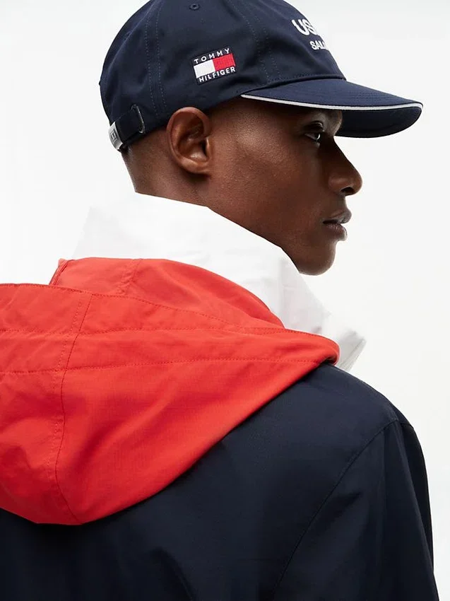 トミー × US SailGP チーム フラッグ レガッタ ジャケット トミー × US SailGP チーム フラッグ レガッタ ジャケット