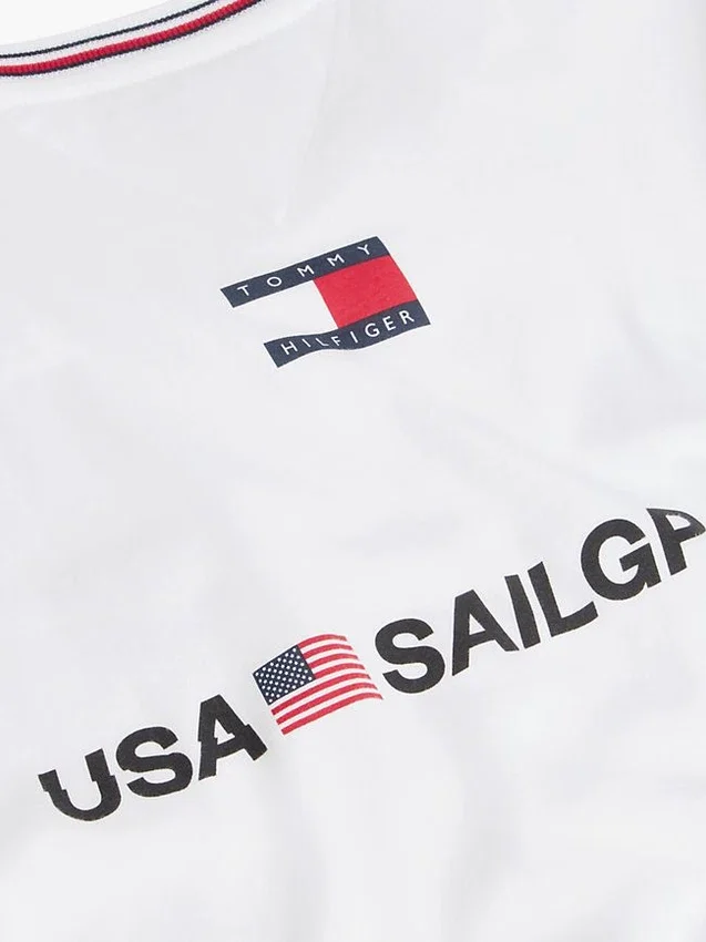 トミー x US SailGP チーム レプリカ Tシャツ トミー x US SailGP チーム レプリカ Tシャツ